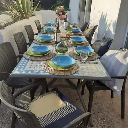 Βίλα Lorenzo With Tennis Court & Swimming Pool *