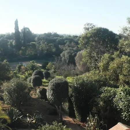 Lorenzo With Tennis Court & Swimming Pool Βίλα