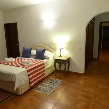 Villa Lorenzo With Tennis Court & Swimming Pool *